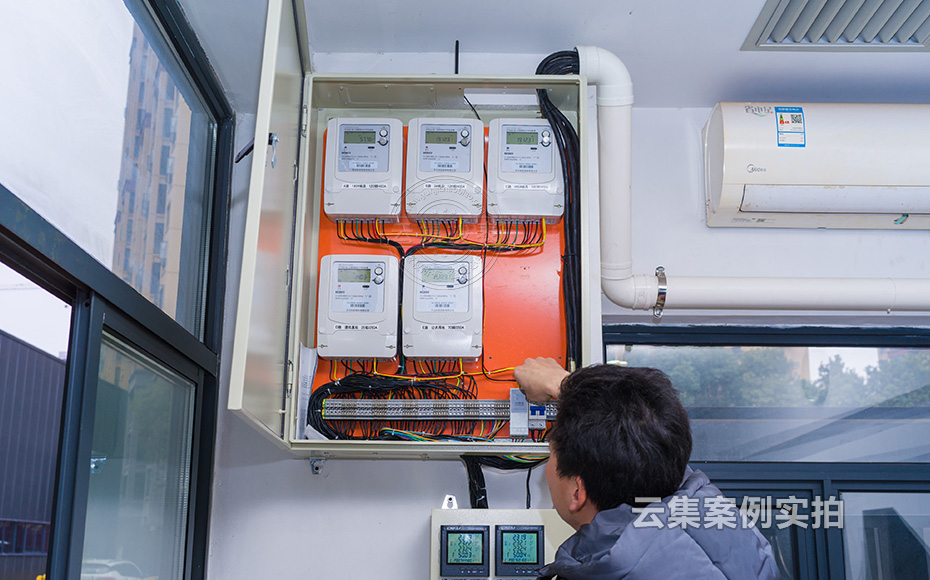 Åàѵ»ú¹¹Äܺļà²âϵͳ