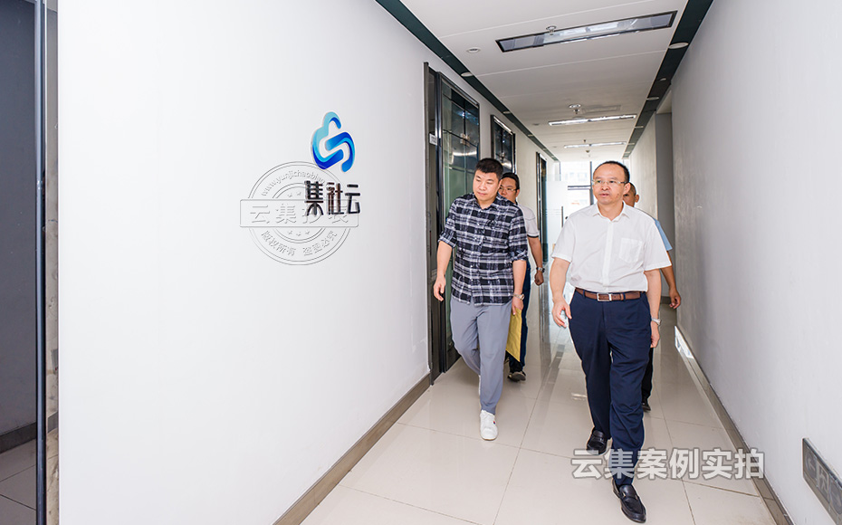 ѧУ�ܺļ��ϵͳ