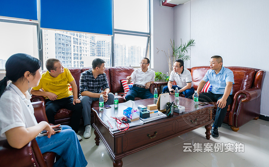 ѧУ�ܺļ��ϵͳ