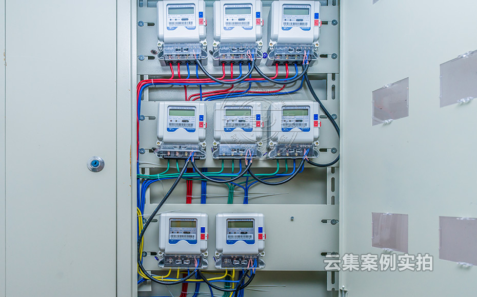 ÖÐѧԤ¸¶·Ñ³±íϵͳ