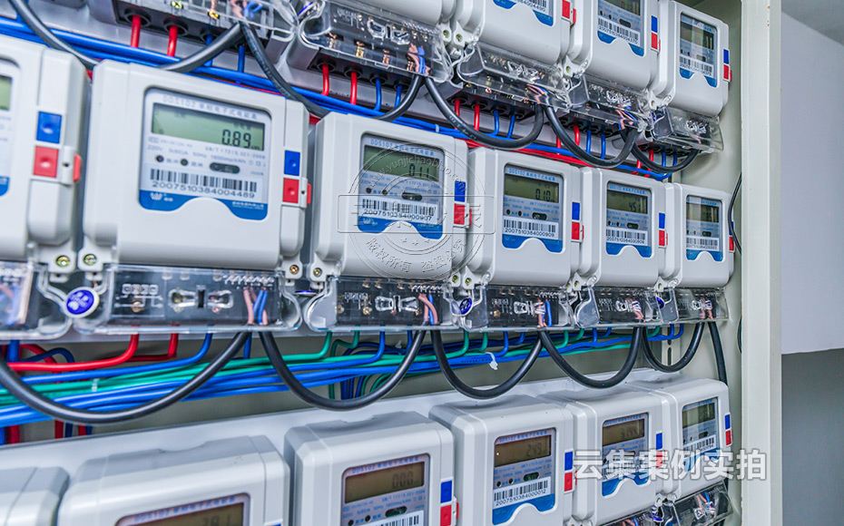 ÖÐѧԤ¸¶·Ñ³±íϵͳ