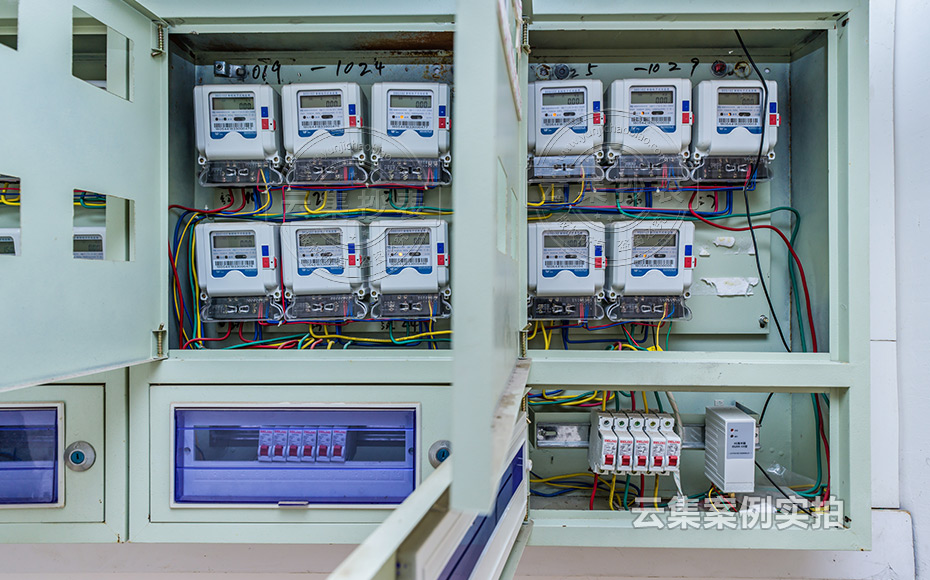 ÖÐѧԤ¸¶·Ñ³±íϵͳ